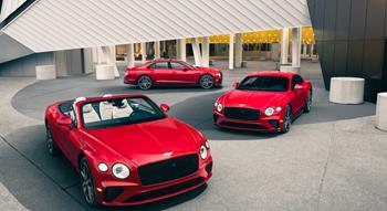 Colour , Rot Image type , Stehend Angle , Seitenprofil Angle , Front 3/4 Angle , Front General , Bentley Mulliner V8 Current Models , Flying Spur , Flying Spur Current Models , Continental GT Convertible , Continental GT Convertible Current Models , Continental GT , Continental GT 