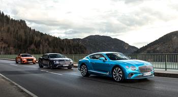 Colour , Orange Colour , Blau Image type , In Bewegung Angle , Front 3/4 Current Models , Continental GT , Continental GT 
