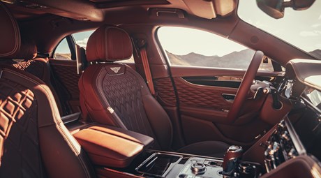 THE NEW FLYING SPUR IN DETAIL: THE MOST COMPLEX BENTLEY INTERIOR EVER
