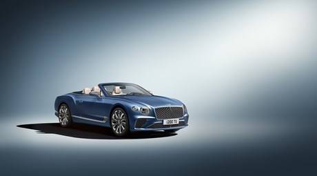 新型CONTINENTAL GT MULLINER CONVERTIBLE:オープンカーが魅せる最高峰のラグジュアリー