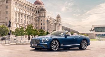 Colour , Blue Image type , Static Angle , Front 3/4 Mulliner Current Models , Continental GT Convertible , Continental GT Mulliner Convertible Current Models , Continental GT Convertible , Continental GT Convertible 