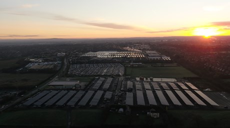 BENTLEY MOTORS本社が英国高級自動車メーカー初となるカーボンニュートラル認証を取得