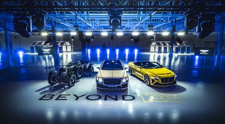BENTLEY MOTORS STELLT BEYOND100-STRATEGIE VOR, MIT DER FÜHRUNGSROLLE BEI NACHHALTIGER LUXUS-MOBILITÄT ANGESTREBT WIRD