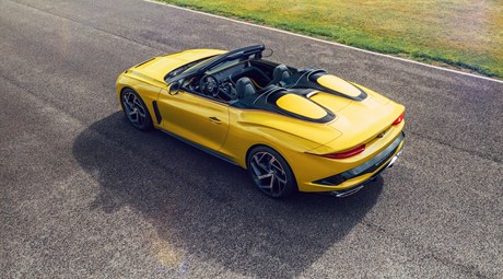 BENTLEY MULLINER PREPARES TRIO OF DEBUTS FOR SALON PRIVÉ