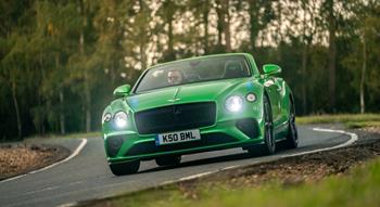 Colour , Green Image type , Action Angle , Front 3/4 Toy Box , Continental GTC - Apple Green Current Models , Continental GT Convertible , Continental GT V8 Convertible 