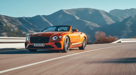 BENTLEY CELEBRATES RECORD AWARDS IN CENTENARY YEAR