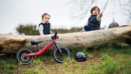 DISCOVER THE BENTLEY BALANCE BIKE FOR CHILDREN – INSPIRING EXTRAORDINARY ADVENTURES