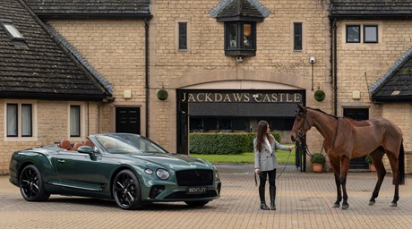 BENTLEY MULLINER PRESENTS THE CONTINENTAL GT CONVERTIBLE EQUESTRIAN EDITION