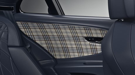 BENTLEY INTRODUCES TWEED INTERIOR OPTIONS FOR THE COMPLETE PRODUCT PORTFOLIO