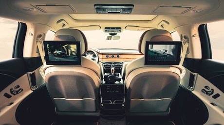 NEW CUTTING-EDGE ONBOARD ENTERTAINMENT SYSTEM FOR FLYING SPUR AND BENTAYGA
