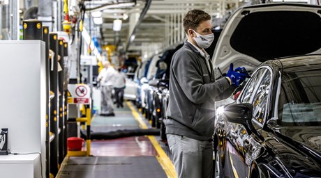 BENTLEY MOTORS CELEBRATES A DECADE AS A ‘TOP EMPLOYER’ 