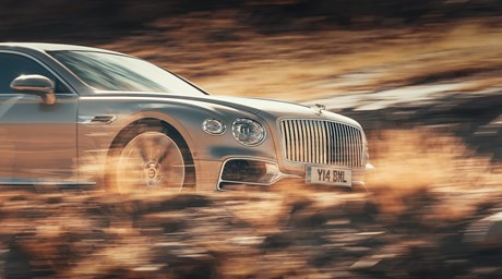 NEW OPTIONS EXTEND FLYING SPUR'S LUXURY EVEN FURTHER