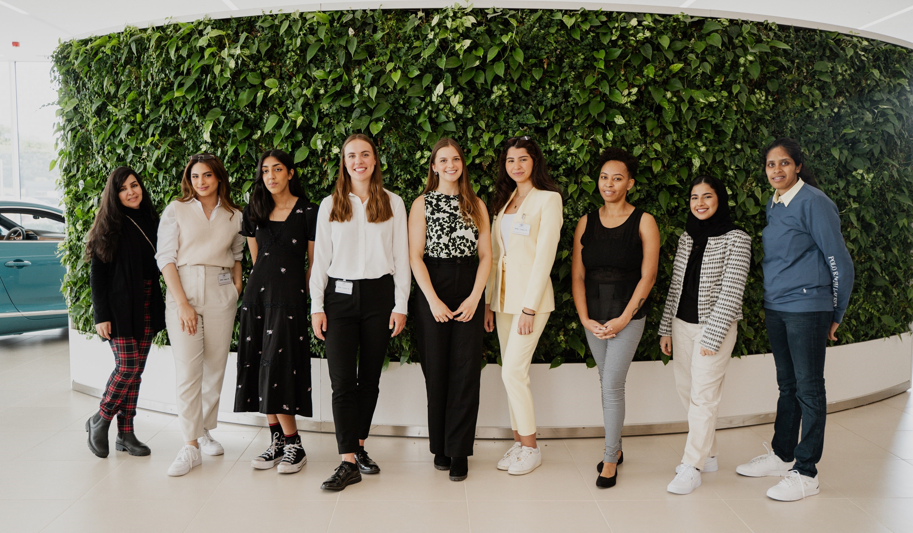 BENTLEY CONTINUES ITS ‘EXTRAORDINARY WOMEN’ GLOBAL INITIATIVE WITH STUDENT VISIT TO CREWE HQ