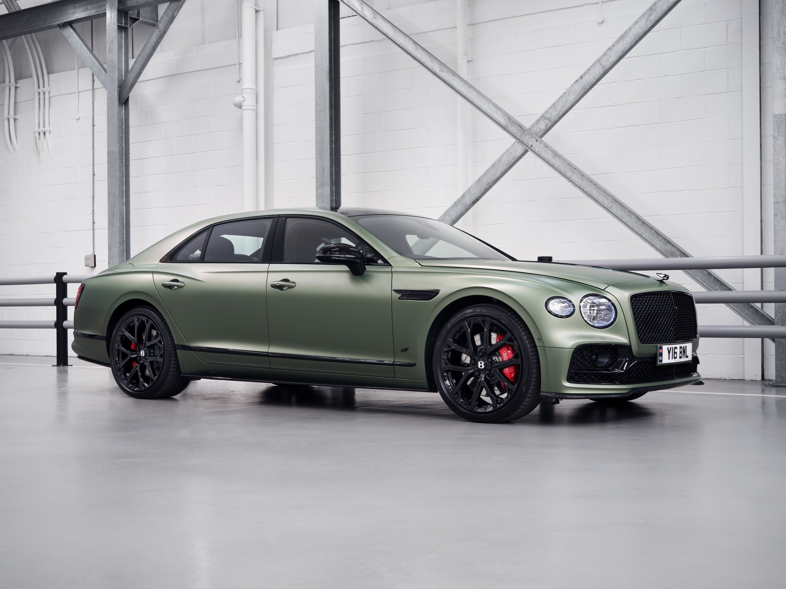 Colour , Vert Angle , Profil General , Bentley Mulliner Current Models , Flying Spur , Flying Spur 