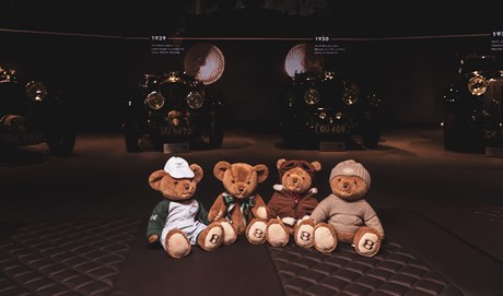 BENTLEY BEARS ARE DRIVING HOME FOR A CUDDLY CHRISTMAS