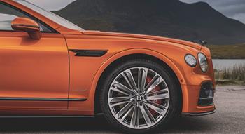 Colour , Orange Image type , Detail Image type , Static Angle , Side/Profile General , Performance General , Innovation General , Craftsmanship Corporate , Company Corporate , Beyond100 Current Models , Flying Spur , Flying Spur Speed Flying Spur Model Page Tag , Flying Spur Speed Model Page Tag 