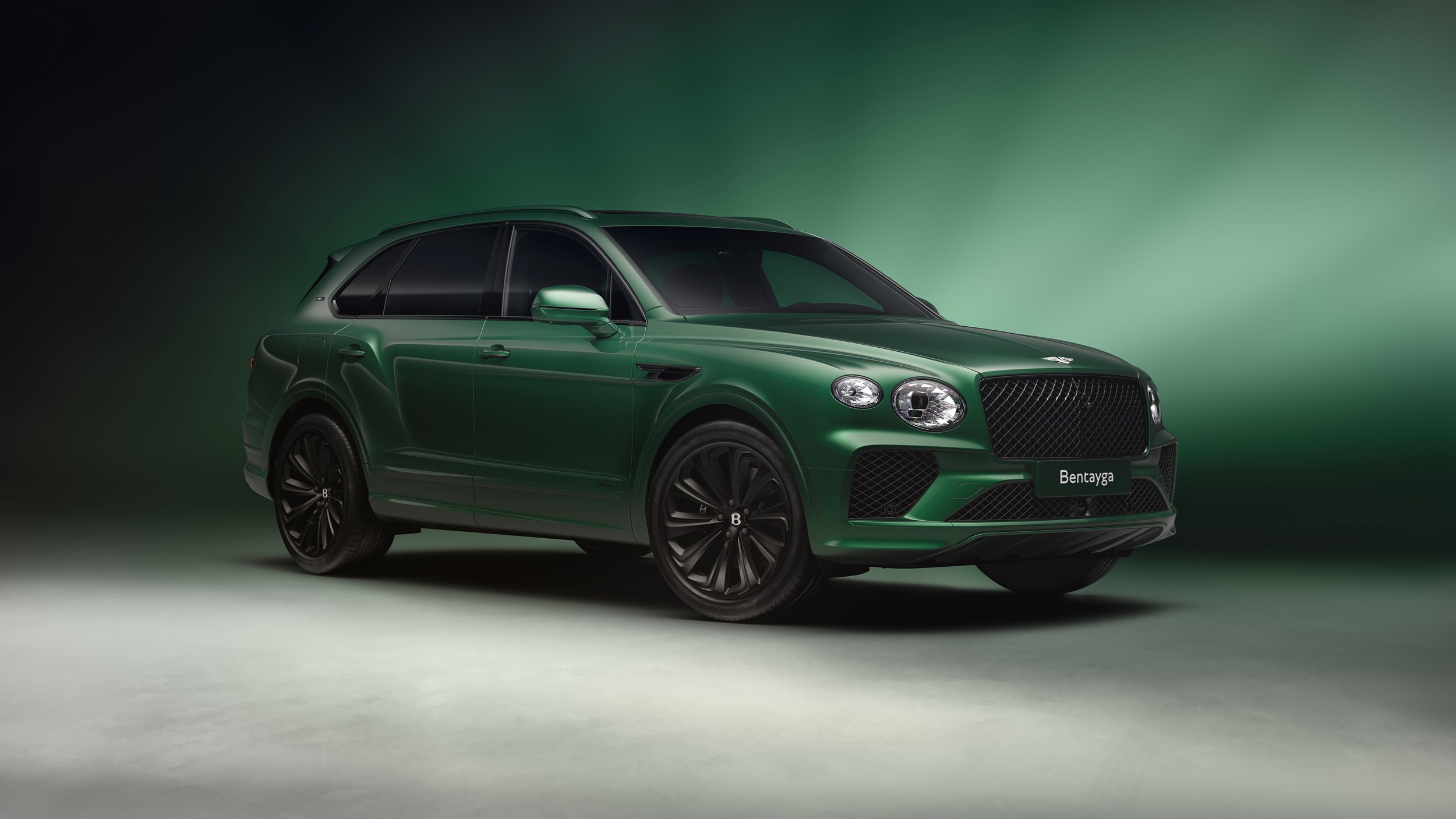 Colour , Vert Image type , Statique Angle , 3/4 Avant Current Models , Bentayga , Bentayga Azure 