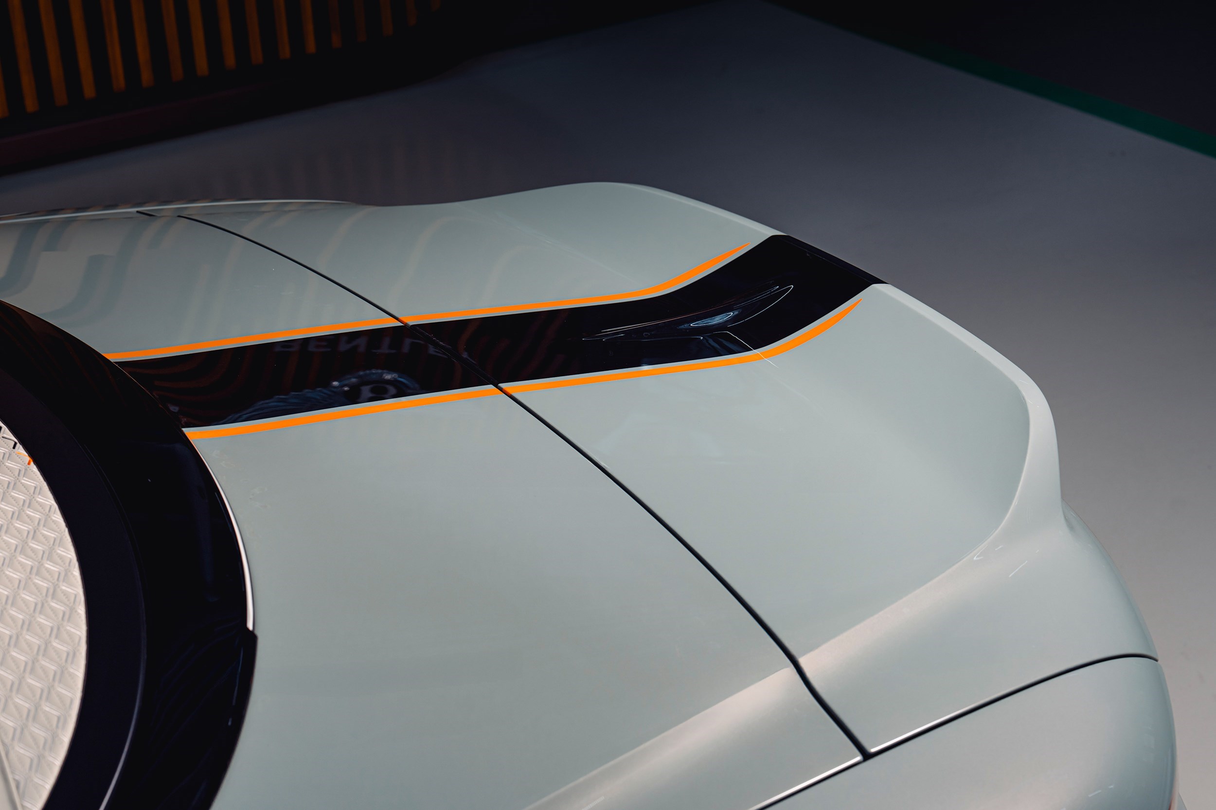 Colour , Blue Angle , Rear General , Bentley Mulliner Current Models , Batur Convertible , Batur Convertible 