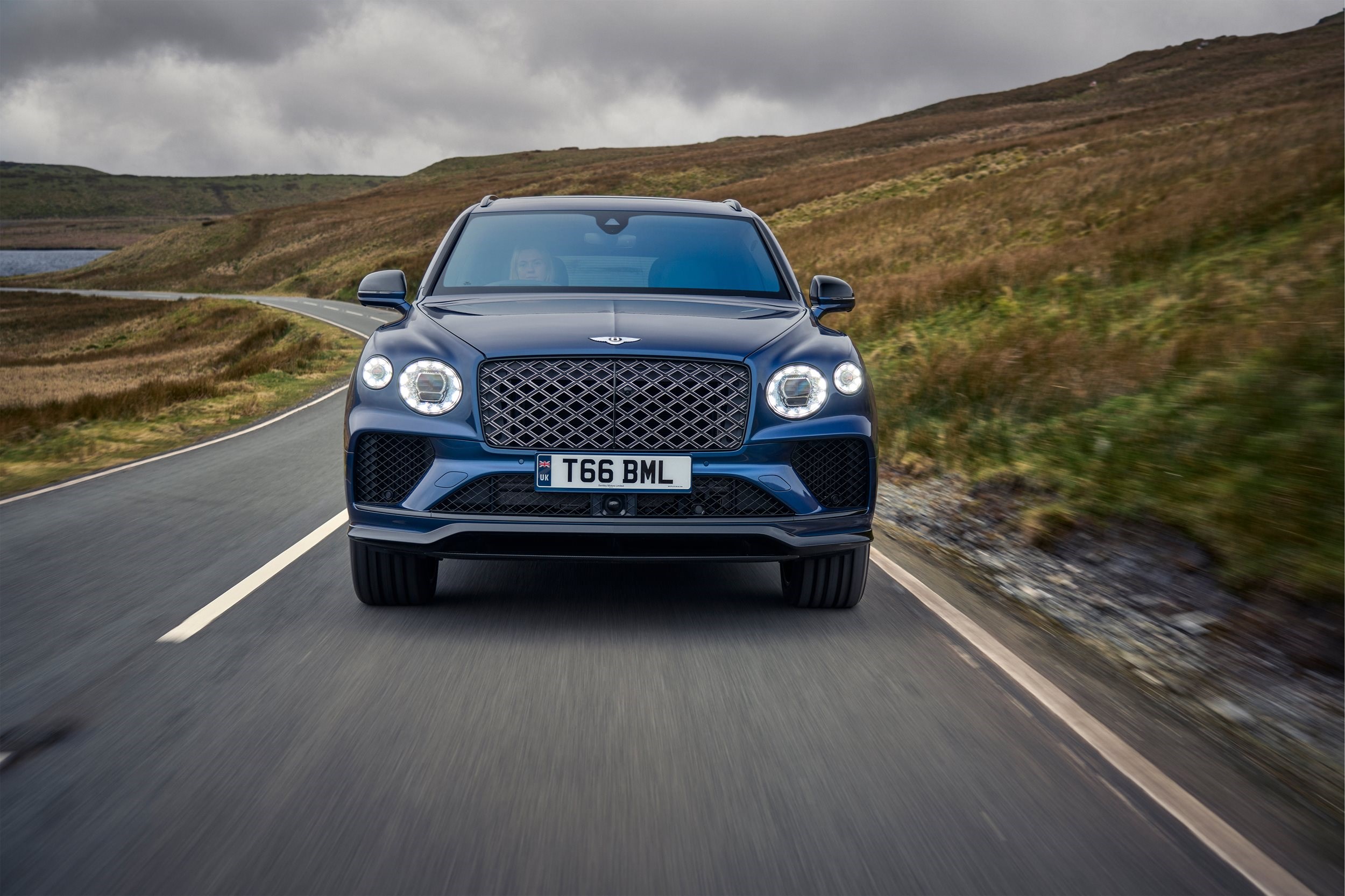 Colour , Blue Image type , Action Angle , Front Current Models , Bentayga EWB , Bentayga EWB Mulliner Bentayga EWB Model Page Tag , Bentayga EWB Mulliner Model Page Tag 