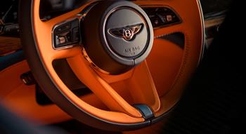 Colour , Arancione Image type , Dettaglio Angle , Interni General , Bentley Mulliner Current Models , Bentayga EWB , Bentayga EWB 