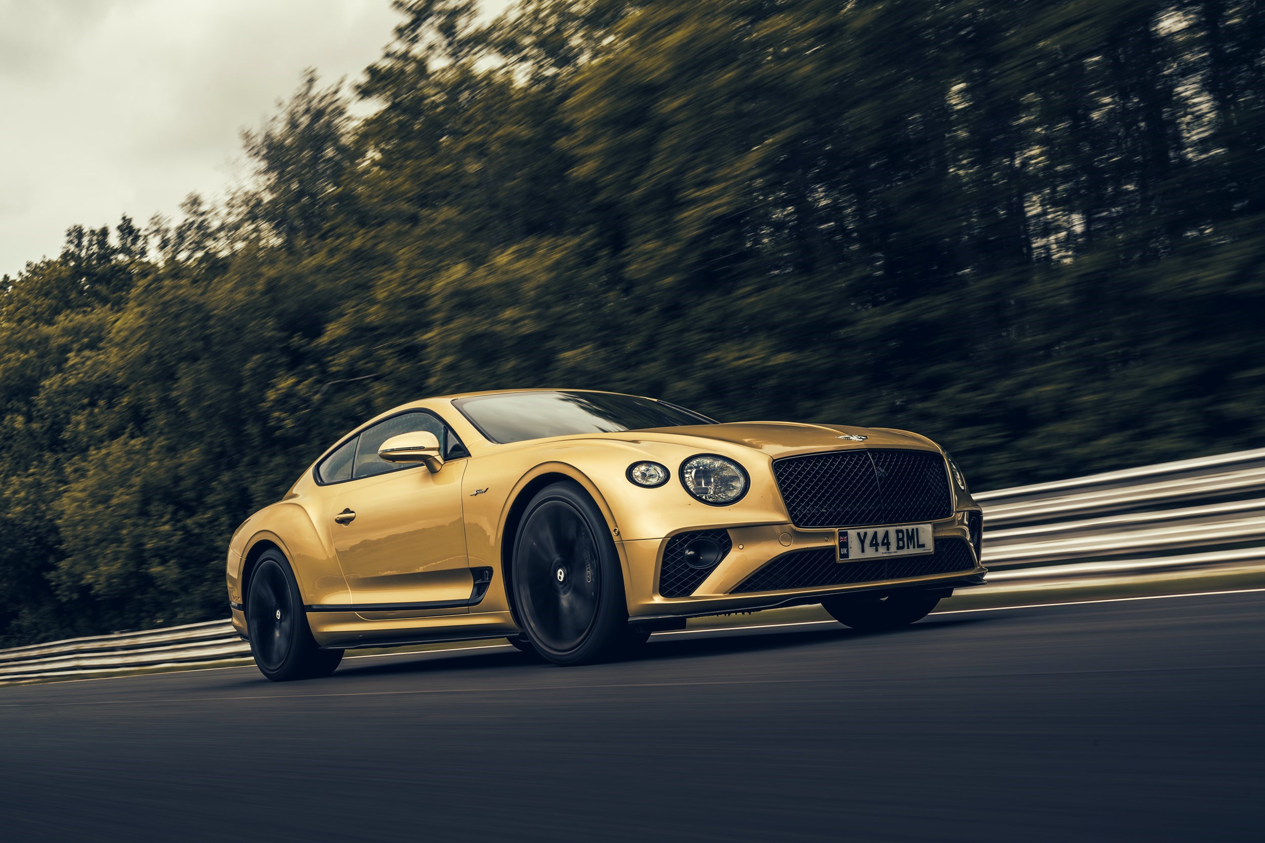 Colour , Gold Image type , Action Angle , Front 3/4 Current Models , Continental GT , Continental GT 