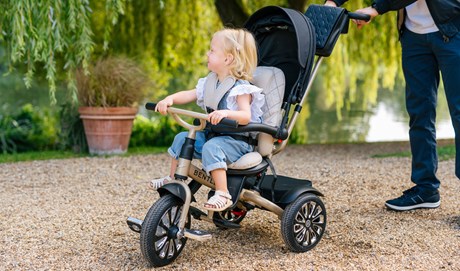 BENTLEY LAUNCHES SPECIAL EDITION 6-IN-1 MULLINER TRICYCLE INSPIRED BY THE BENTLEY MULLINER RANGE -UNPRECEDENTED LUXURY FOR LITTLE ONES