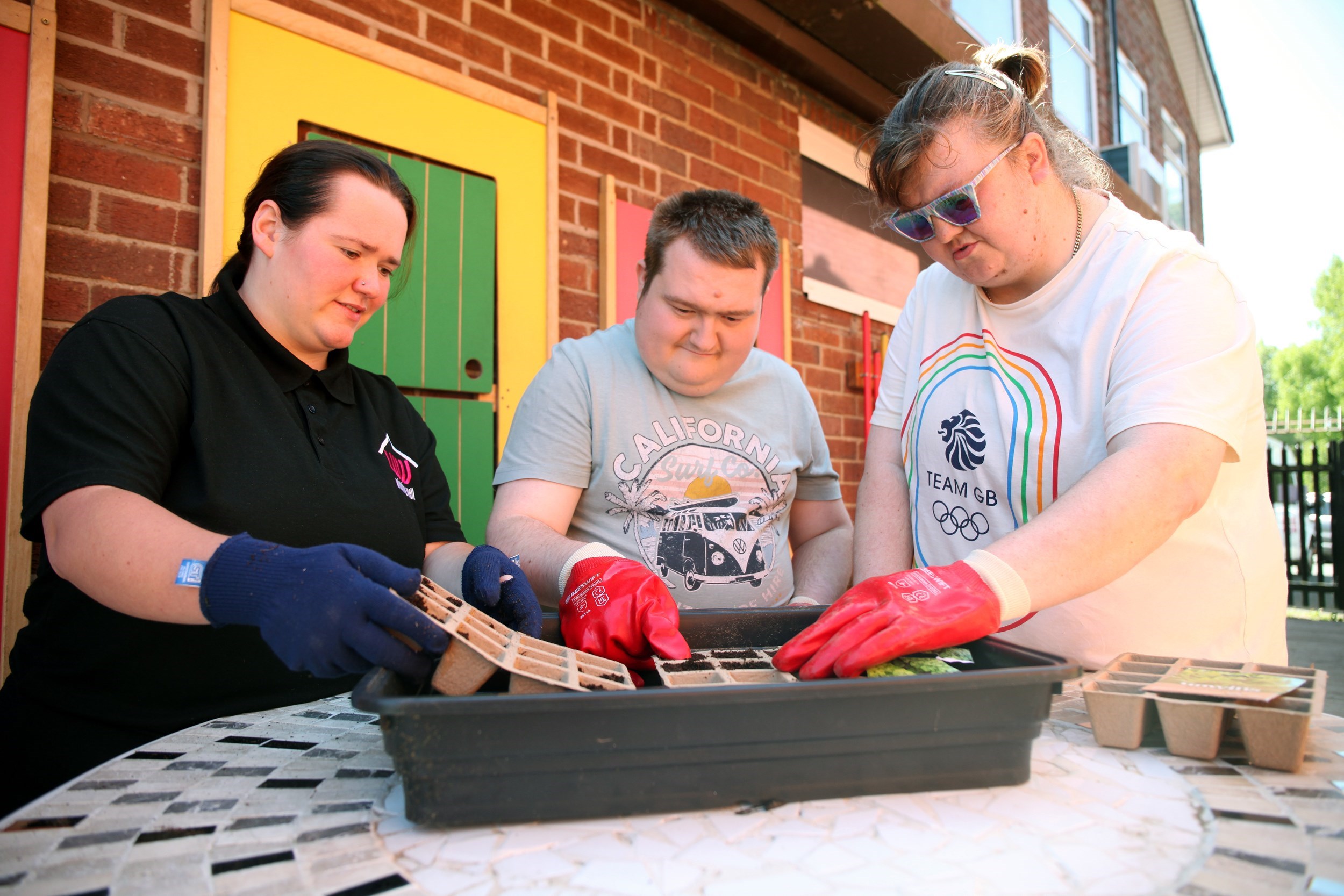 Corporate , Beyond100+ Corporate , Entreprise 