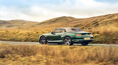 TAILORED FOR INDIVIDUALS: BENTLEY'S TAKE ON TWEED&nbsp;IN THE ULTIMATE OPEN-TOP GRAND TOURER&nbsp;