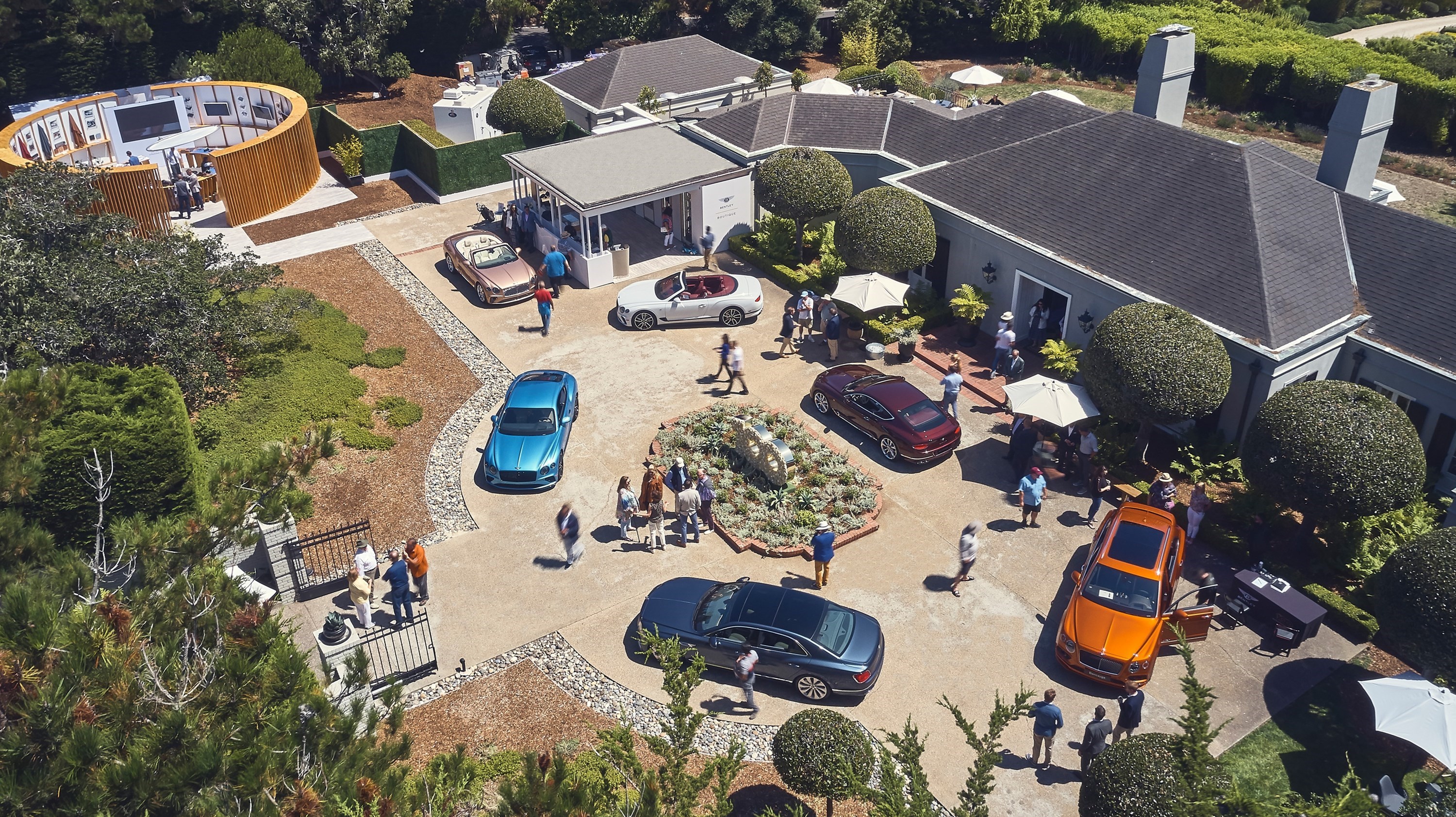 BEYOND100 BRINGS DEBUTS AND DIVERSITY FOR BENTLEY AT MONTEREY CAR WEEK