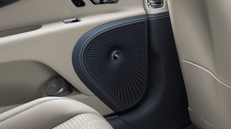 NAIM FOR BENTLEY SOUND SYSTEM CALLS THE TUNE&nbsp;IN THE NEW FLYING SPUR
