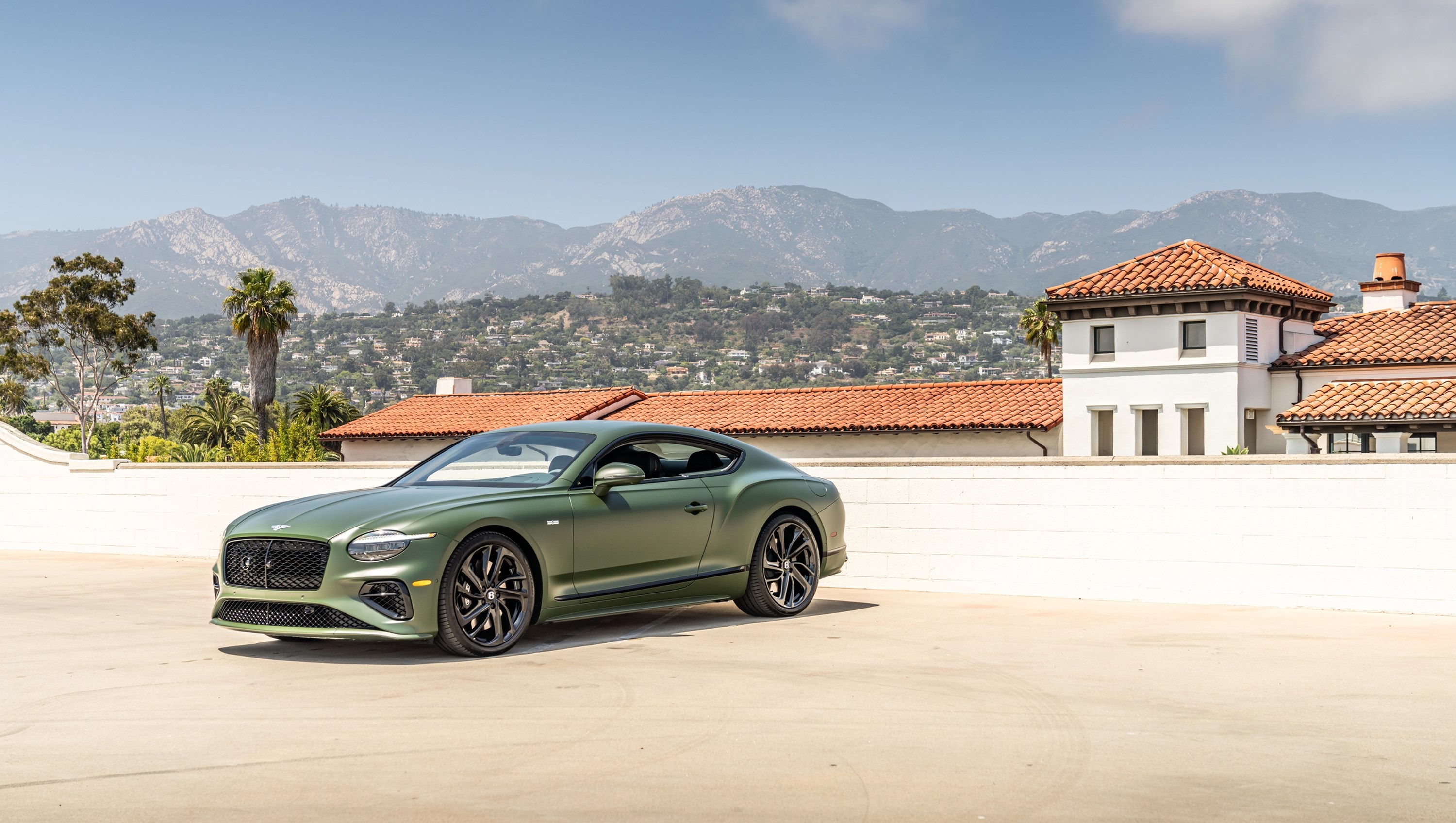 Bentley Motors expands presence in North America with new retail points