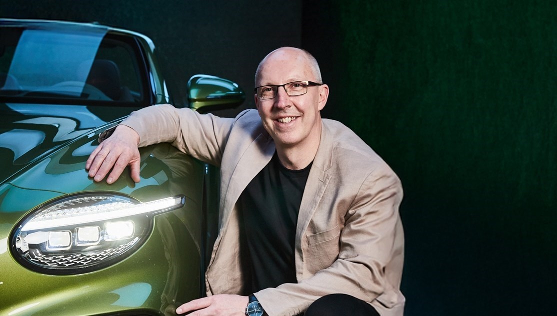 BENTLEY MOTORS APPOINTS ROBIN PAGE AS NEW DIRECTOR OF DESIGN