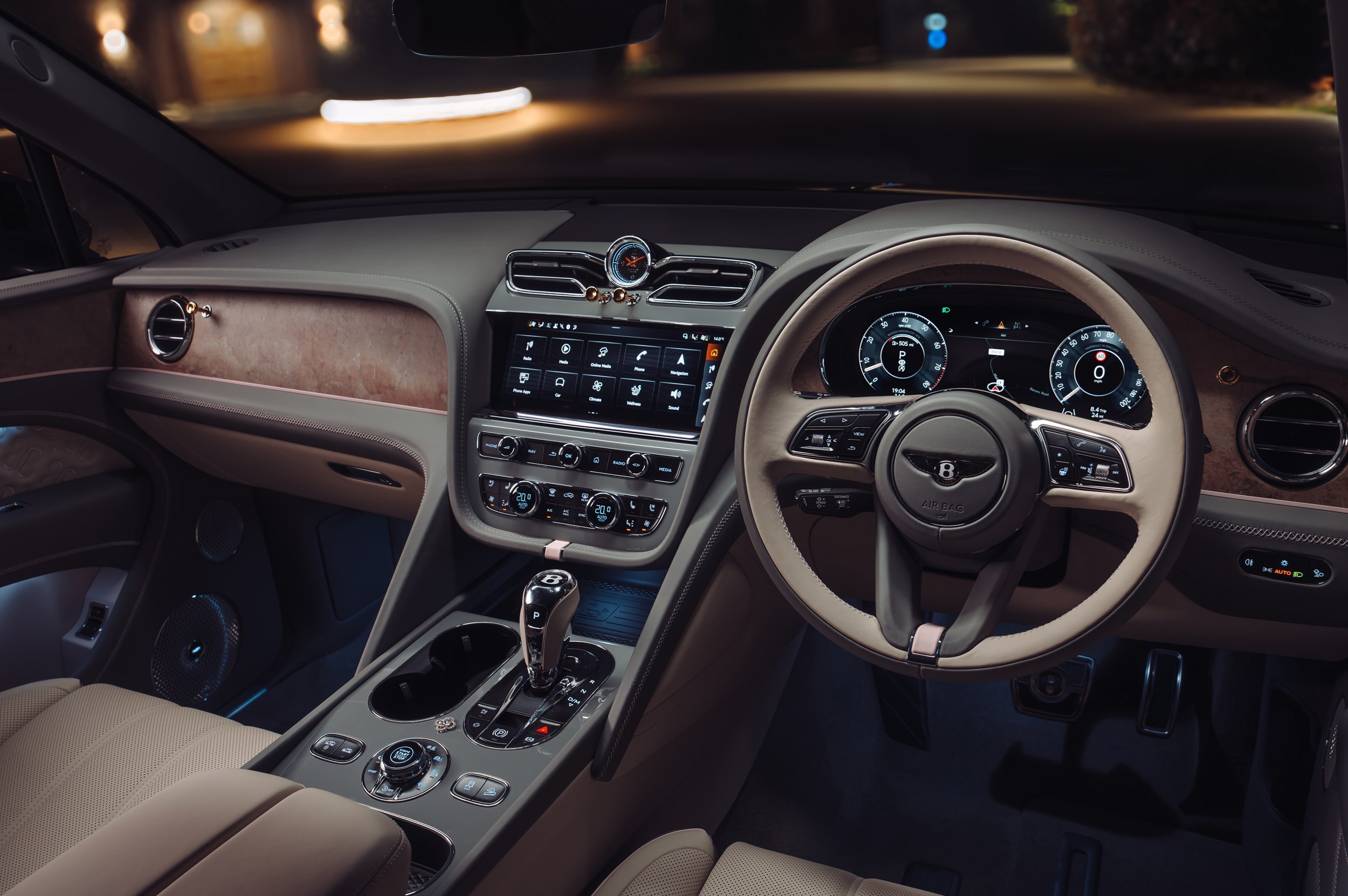 Angle , Intérieur General , Bentley Mulliner Current Models , Bentayga , Bentayga 