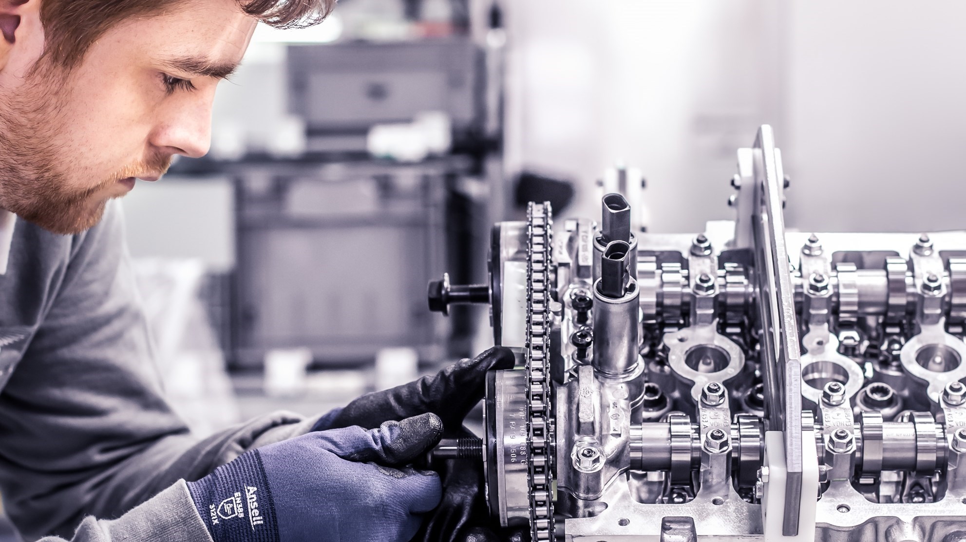 BENTLEY MOTORS SECURES TOP EMPLOYER AWARD