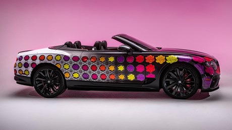 BENTLEY DEBUTS MEMORABILIA ON FOUR WHEELS – CAR INSPIRED BY SAGER LEGACY COLLECTS AUTOGRAPHS, AUCTION TO BENEFIT CANCER RESEARCH