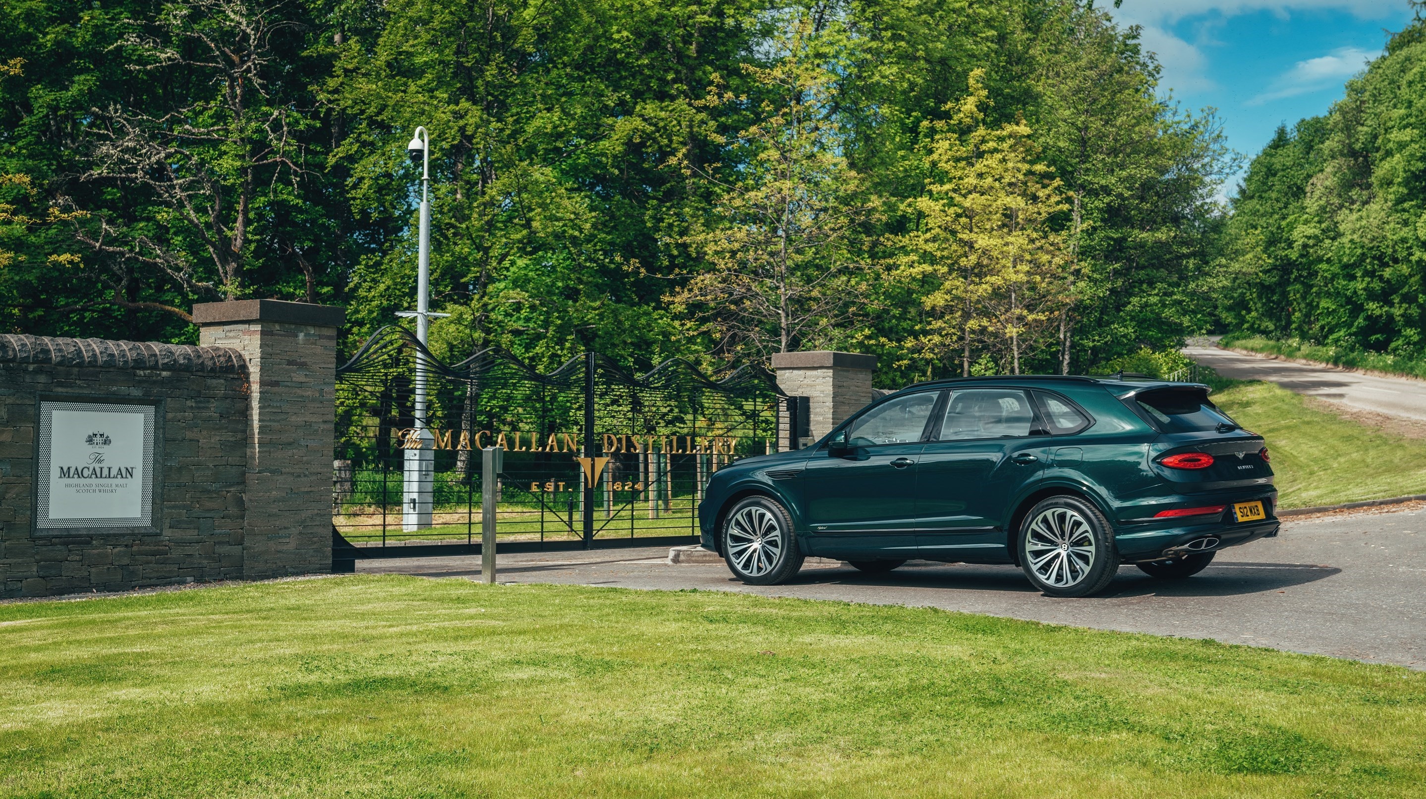 MACALLAN E BENTLEY MOTORS UNISCONO LE FORZE IN UNO STRAORDINARIO VIAGGIO VERSO UN FUTURO PIU’ SOSTENIBILE