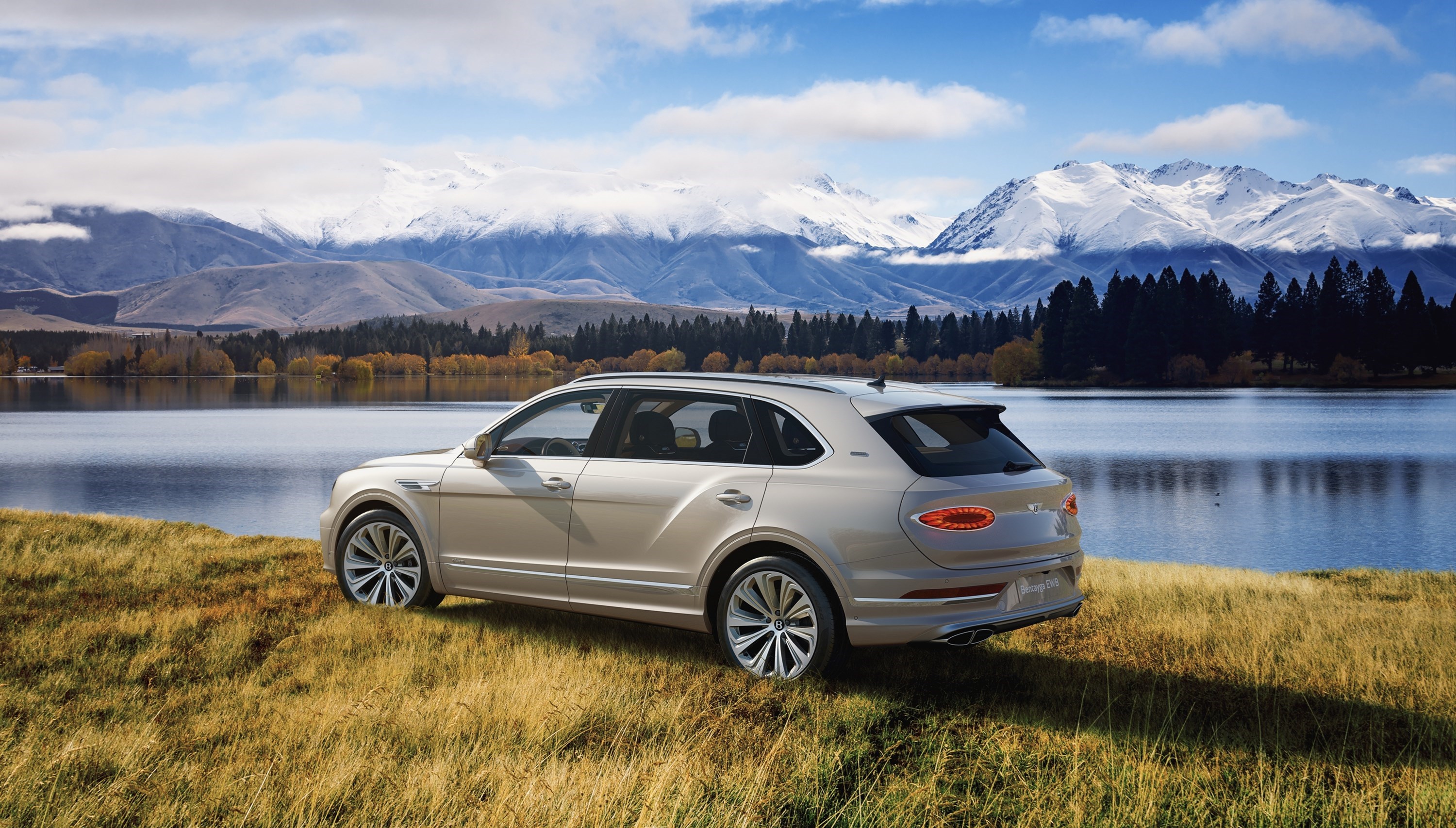 Bentley launches Extraordinary Journeys Collection by Mulliner – bespoke studio inspired by travel destinations that evoke well-being, tranquility and adventure