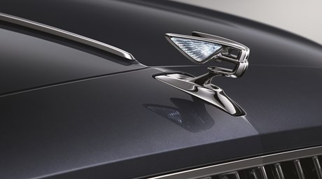 BENTLEY OFFERS FIRST GLIMPSE OF NEW FLYING SPUR