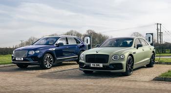 Colour , Green Colour , Blue Corporate , Sustainability , Sustainability Current Models , Flying Spur , Flying Spur Current Models , Bentayga , Bentayga 