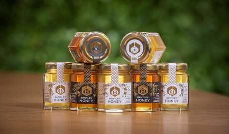 BENTLEY’S ‘FLYING BEES’ HONOURED WITH SPECIAL BLACK EDITION LABEL HONEY