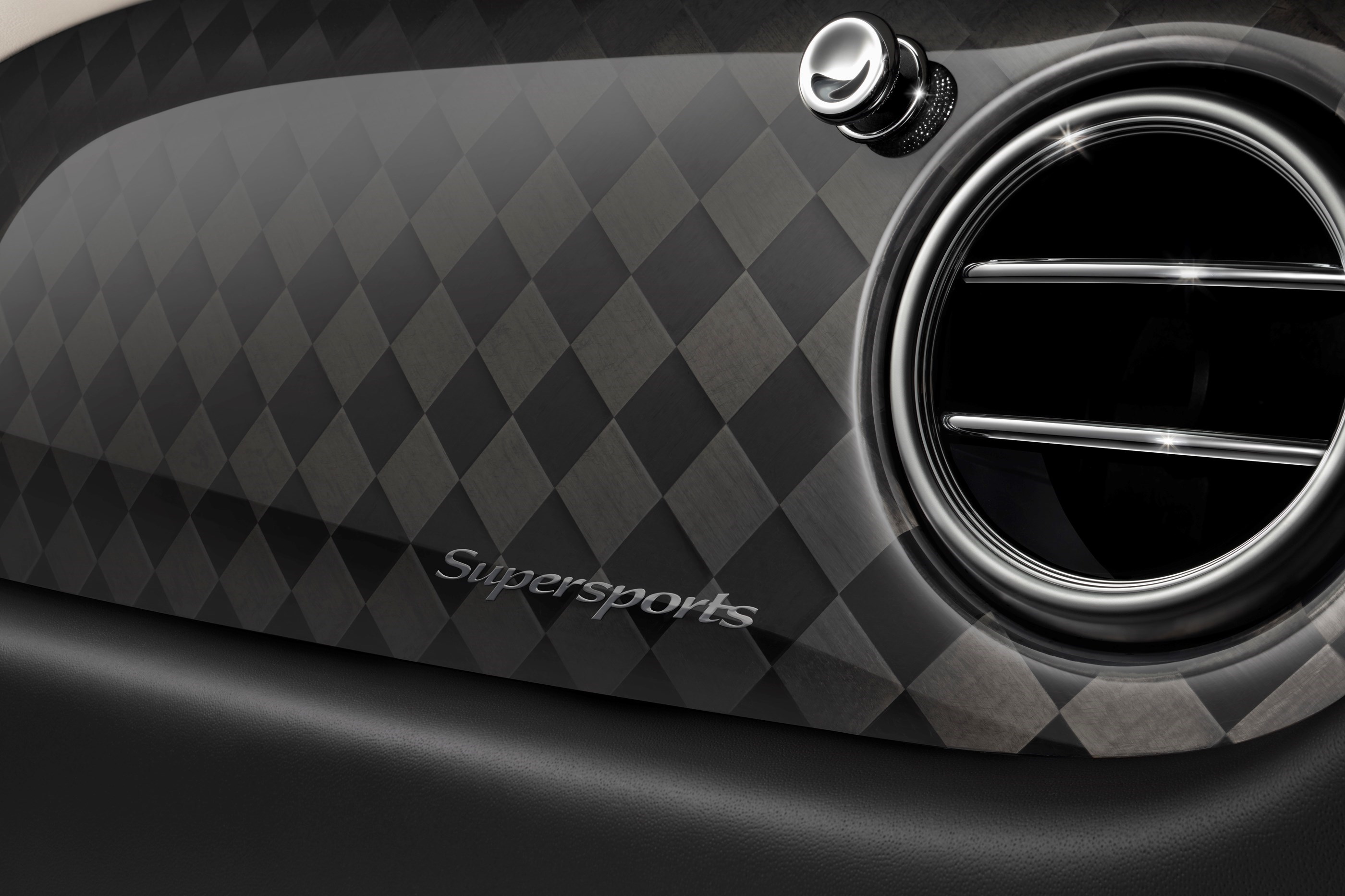 Continental Supersports, Carbon Fibre Vaneer