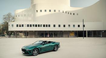 Colour , Verde Image type , Estática Angle , Perfil Lateral Angle , Tres Cuartos Frontal Corporate , Empresa Archive Models , Continental GT Convertible , Continental GT Convertible Archive Models , Continental GT Convertible Current Models , Bacalar , Bacalar Current Models , Bacalar 